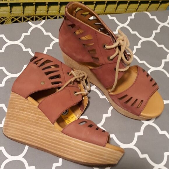 Cat Caterpillar wedge heels Shoes sz.6/37 - Picture 1 of 5